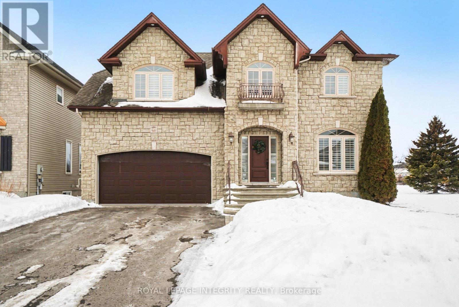 127 Lachaine Street, Russell, Ontario  K0A 1W0 - Photo 2 - X12814204