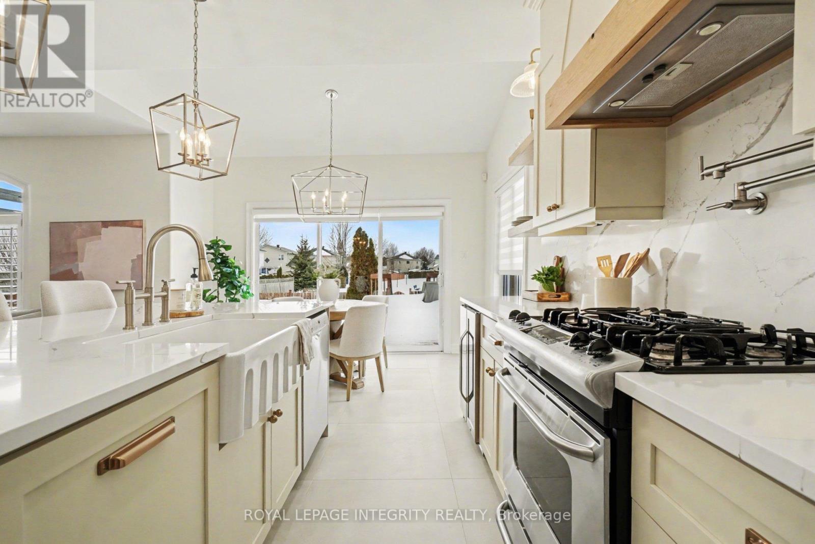 127 Lachaine Street, Russell, Ontario  K0A 1W0 - Photo 16 - X12814204