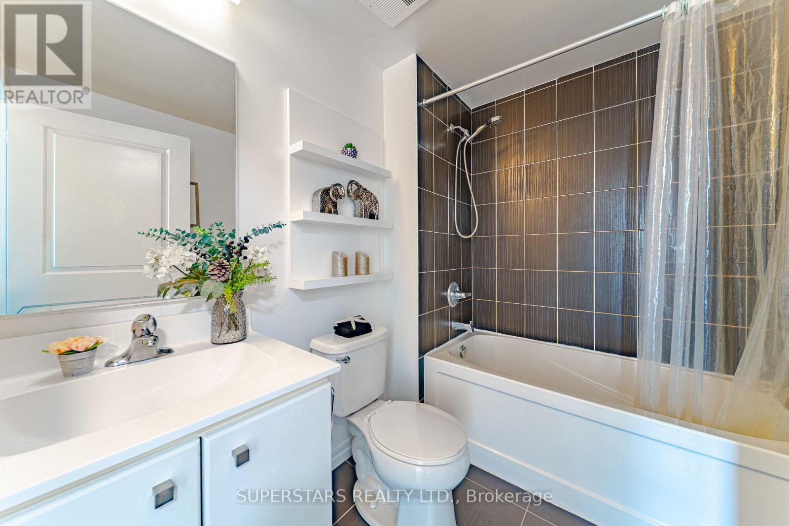2211 - 2015 Sheppard Avenue E, Toronto, Ontario  M2J 0B3 - Photo 11 - C12814142