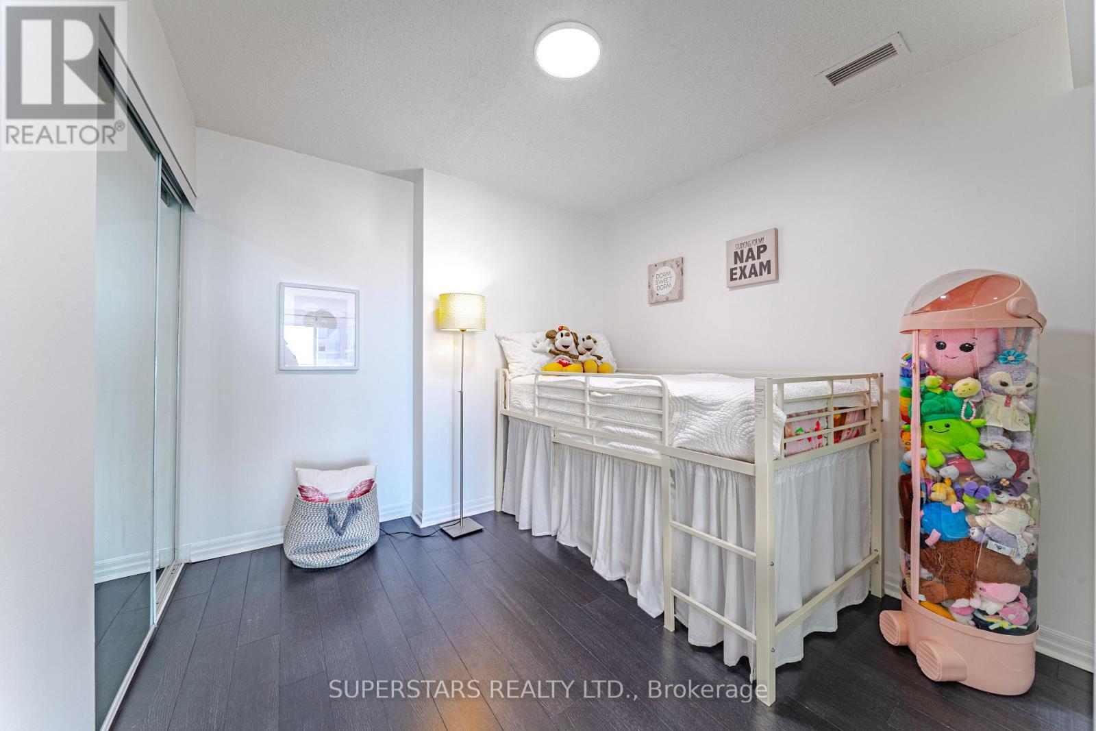 2211 - 2015 Sheppard Avenue E, Toronto, Ontario  M2J 0B3 - Photo 12 - C12814142