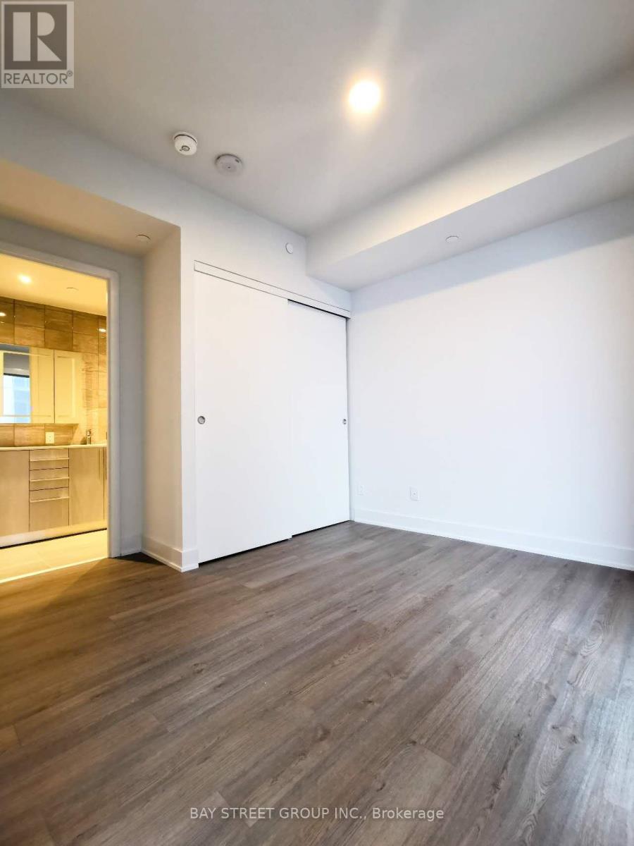 3907 - 8 Cumberland Street, Toronto, Ontario  M4W 0B6 - Photo 7 - C12814154