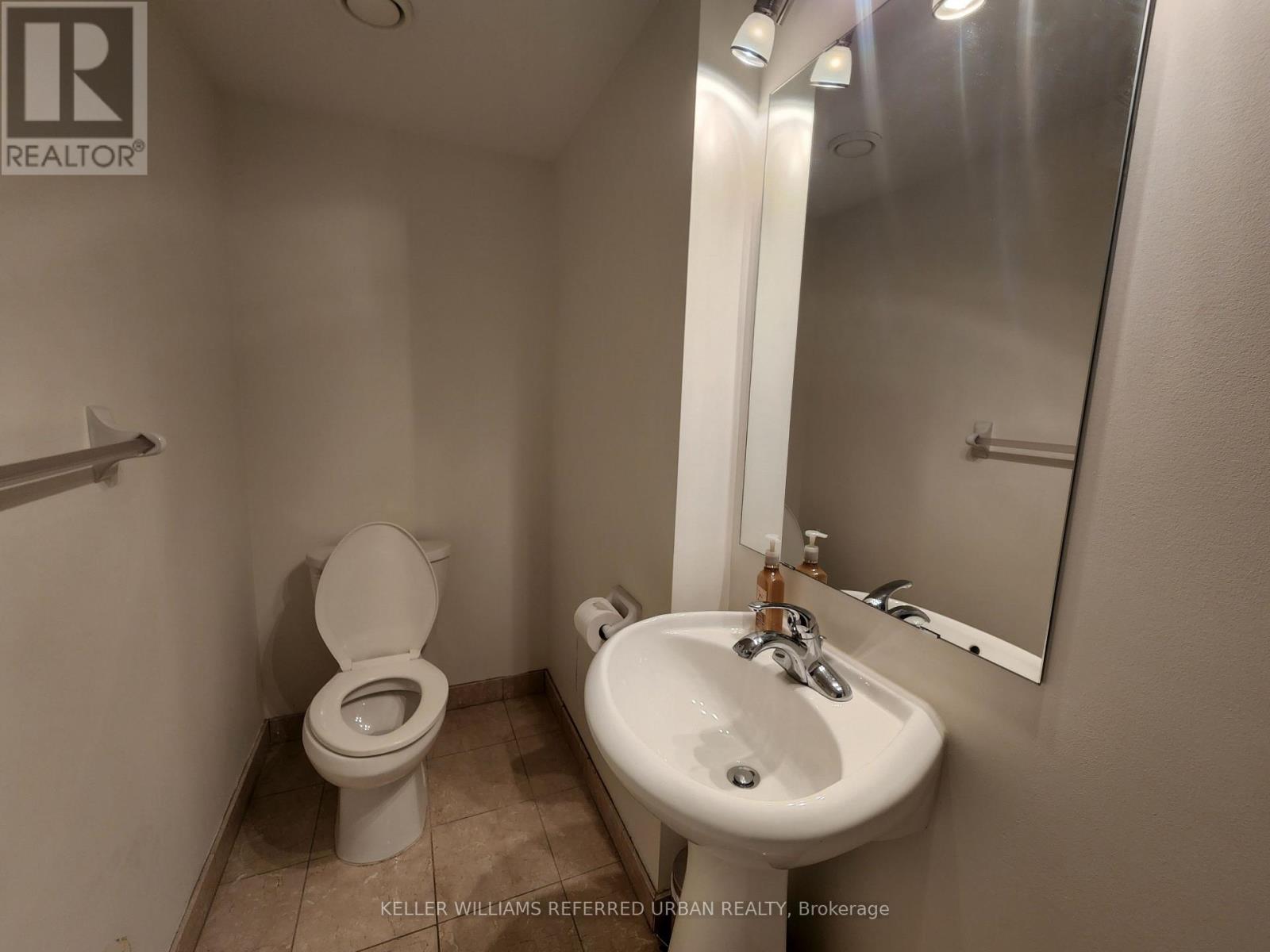 2213 - 210 Victoria Street, Toronto, Ontario  M5B 2R3 - Photo 13 - C12814162