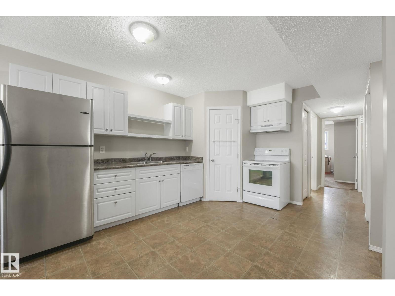 15902 100 Av Nw, Edmonton, Alberta  T5P 0L2 - Photo 27 - E4474146