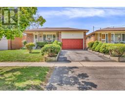 6 HENTOB COURT, Toronto, Ontario