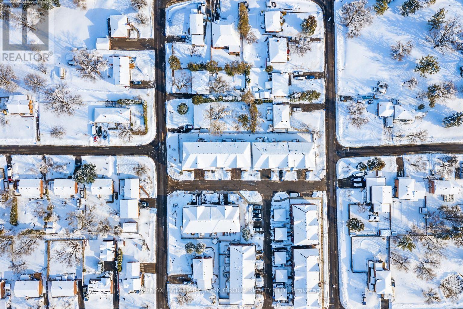 13 Charmuse Lane, East Gwillimbury, Ontario  L9N 1K9 - Photo 41 - N12814188