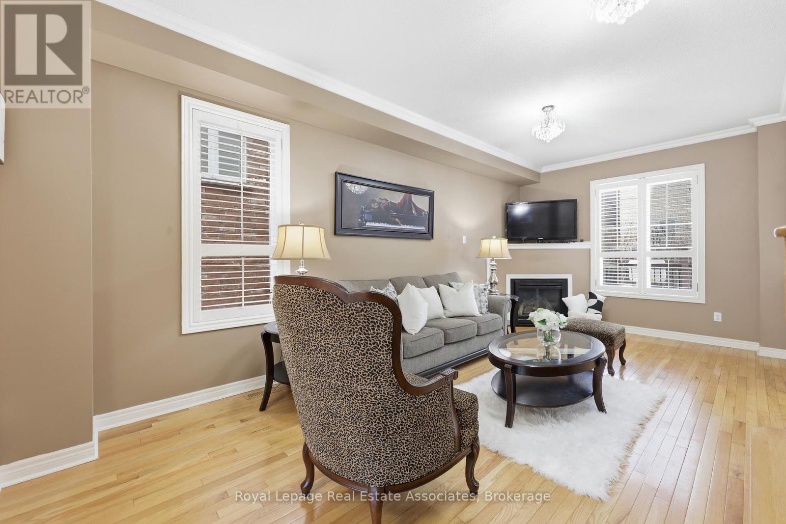 26 Prebble Drive, Markham, Ontario  L6E 0E8 - Photo 10 - N12814194