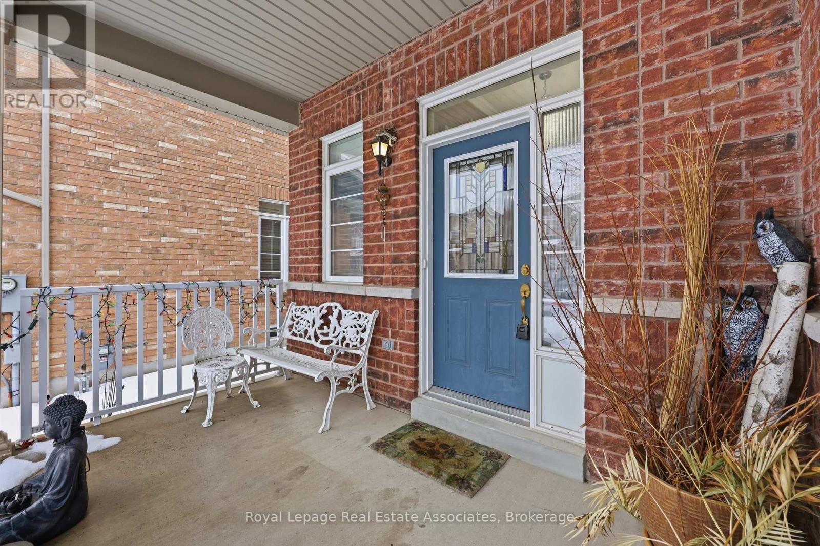 26 Prebble Drive, Markham, Ontario  L6E 0E8 - Photo 6 - N12814194