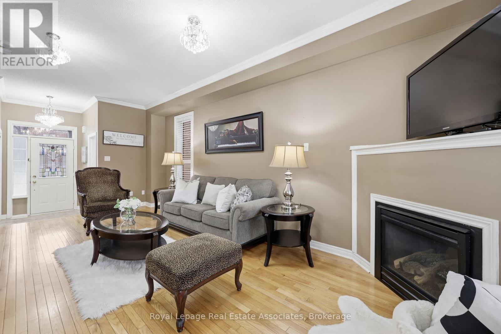 26 Prebble Drive, Markham, Ontario  L6E 0E8 - Photo 8 - N12814194