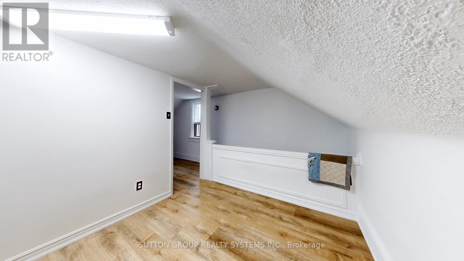 337 Perth Avenue, Toronto, Ontario  M6P 3X9 - Photo 20 - W12814166