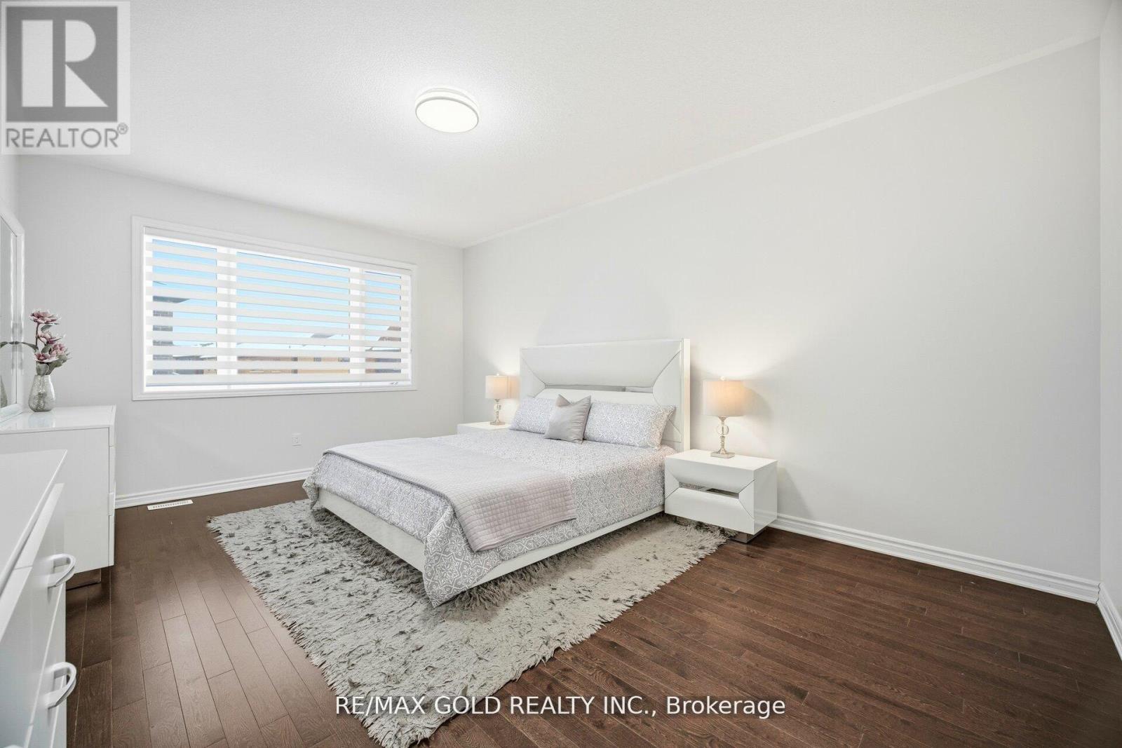 15 Spinland Street, Caledon, Ontario  L7C 4K4 - Photo 25 - W12814168