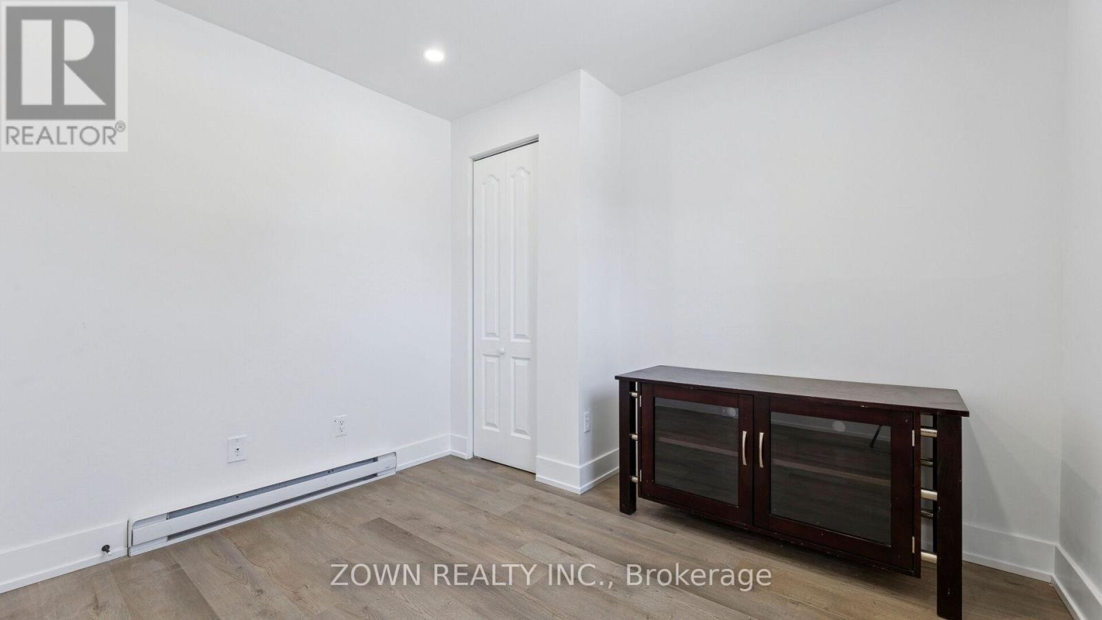 26 Metcalfe Street, Quinte West (Trenton Ward), Ontario  K8V 4C7 - Photo 31 - X12814174