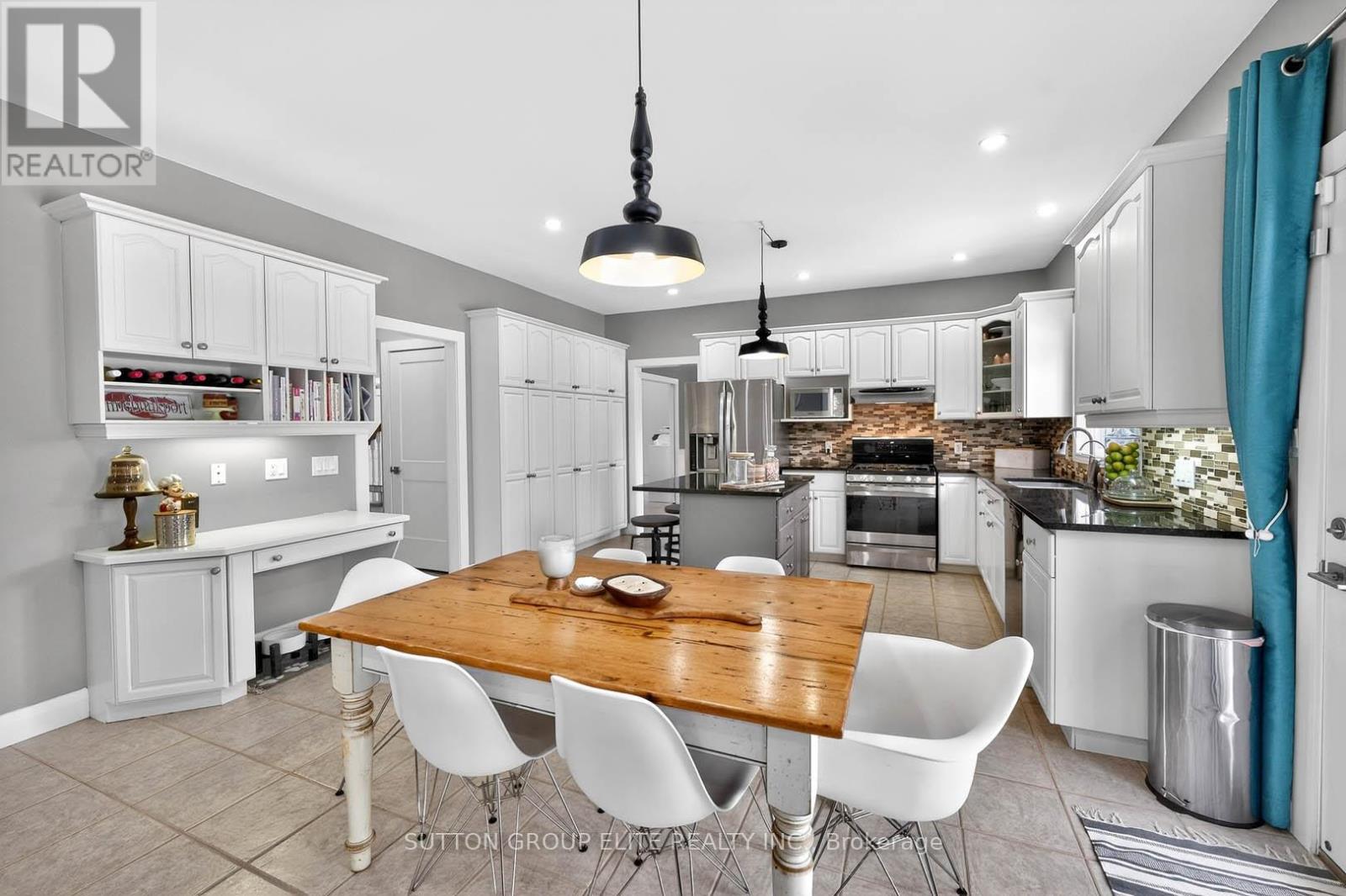 11 Elderberry Lane, Hamilton, Ontario  L0R 1H2 - Photo 16 - X12814206