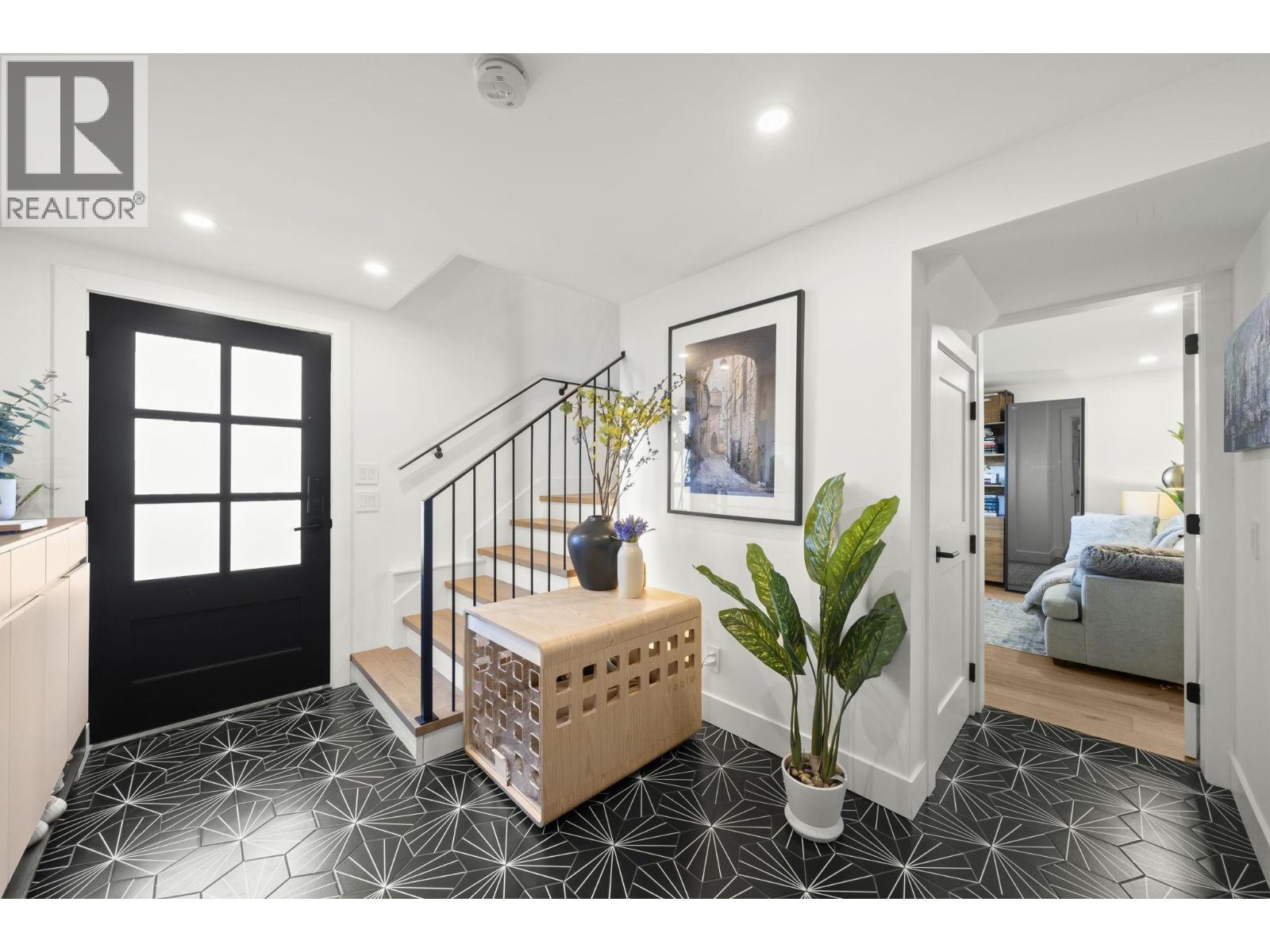 4740 Albert Street, Burnaby, British Columbia  V5C 2G9 - Photo 3 - R3090599