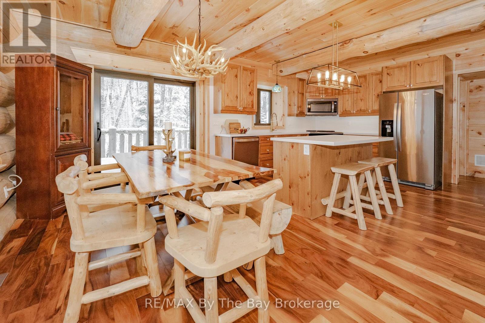 1536 North Portage Road, Lake Of Bays (Franklin), Ontario  P1H 2J6 - Photo 12 - X12814224