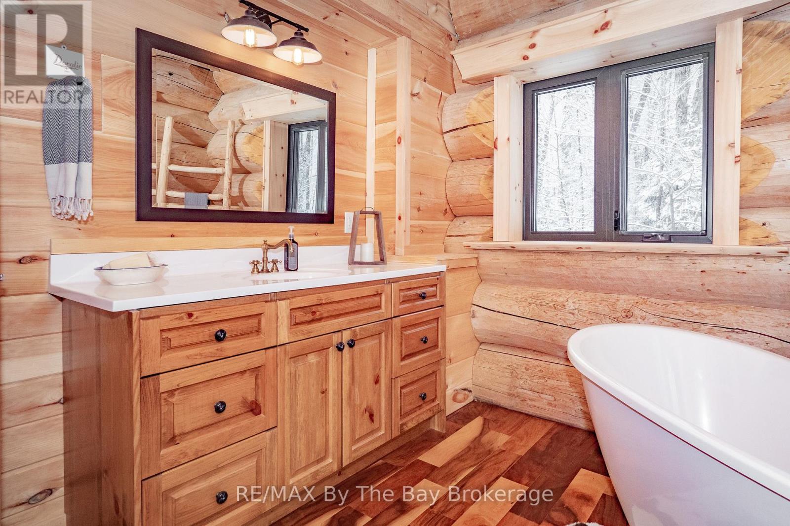 1536 North Portage Road, Lake Of Bays (Franklin), Ontario  P1H 2J6 - Photo 18 - X12814224