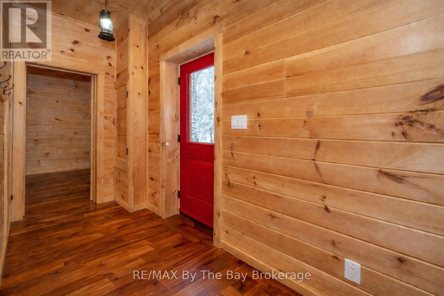 1536 North Portage Road, Lake Of Bays (Franklin), Ontario  P1H 2J6 - Photo 5 - X12814224