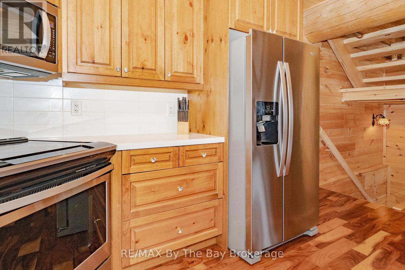 1536 North Portage Road, Lake Of Bays (Franklin), Ontario  P1H 2J6 - Photo 9 - X12814224