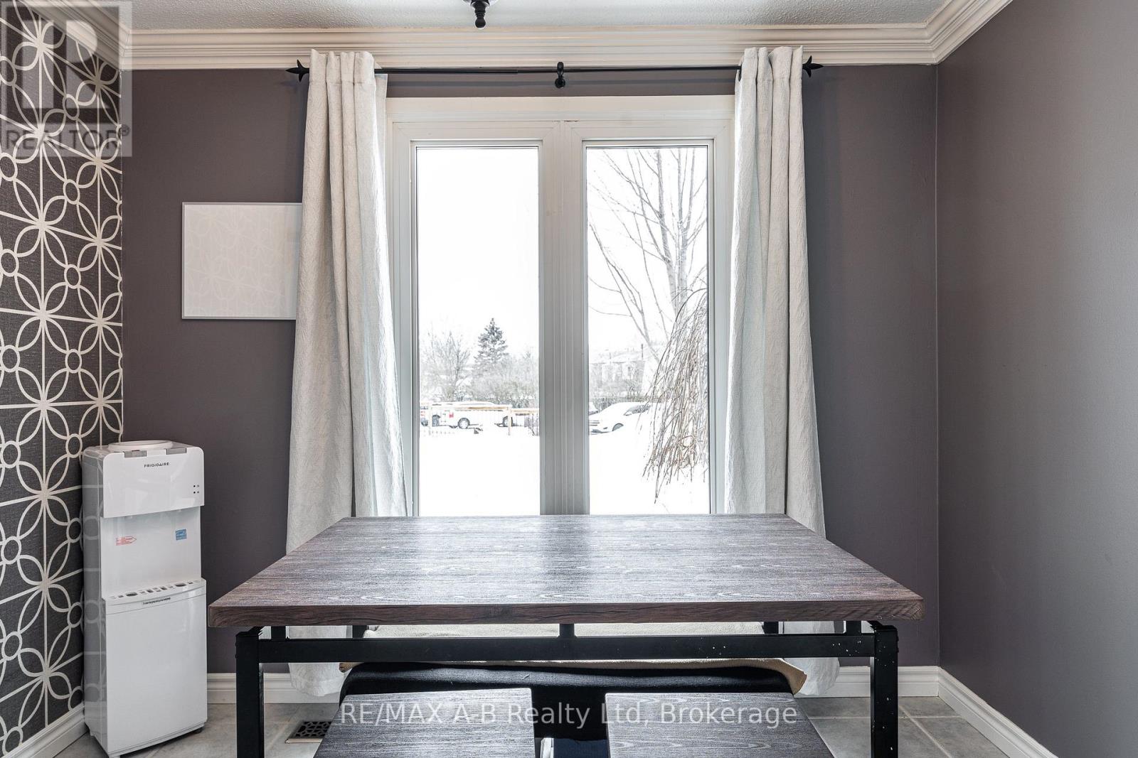 24 - 91 Avonwood Drive, Stratford, Ontario  N4Z 1B2 - Photo 6 - X12814262