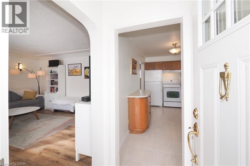 44 Garden Avenue, Kitchener, Ontario  N2M 1E6 - Photo 5 - 40806142