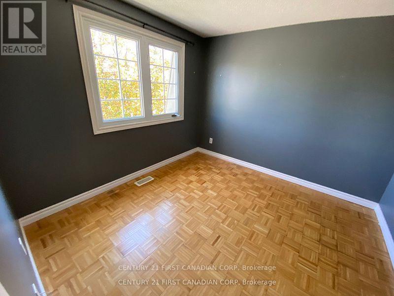 1401 Wonderland Road N, London North, Ontario  N6G 2C2 - Photo 5 - X12814234