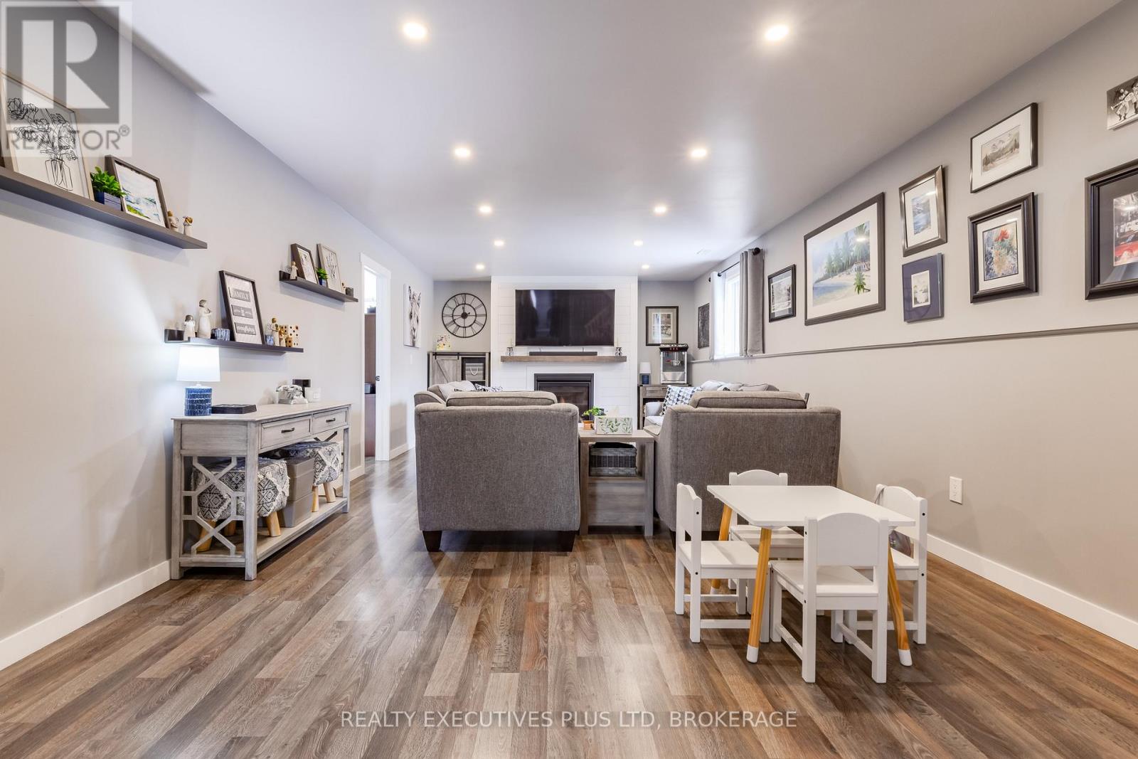 363 Emerick Avenue, Fort Erie, Ontario  L2A 2W8 - Photo 25 - X12814248