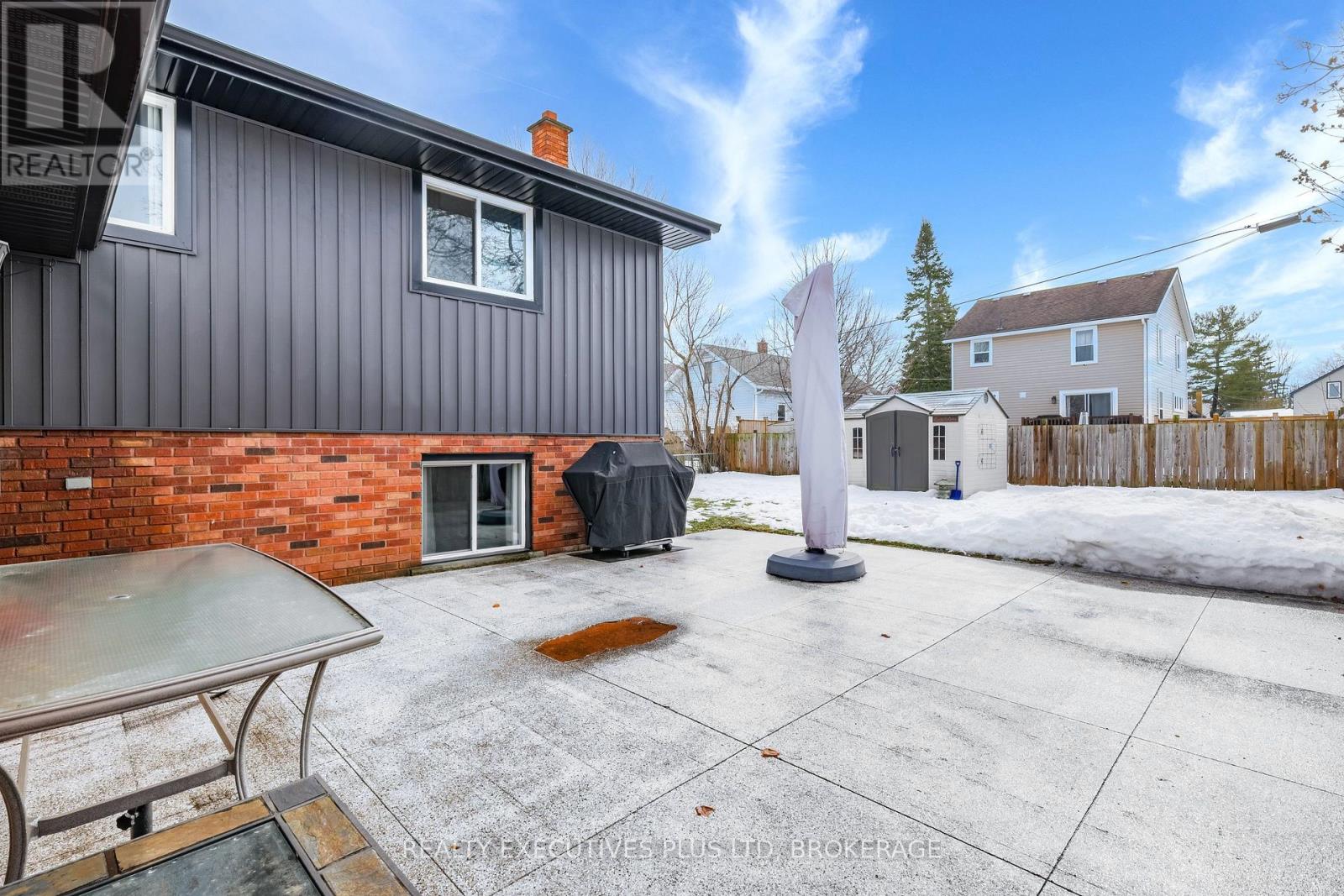 363 Emerick Avenue, Fort Erie, Ontario  L2A 2W8 - Photo 36 - X12814248