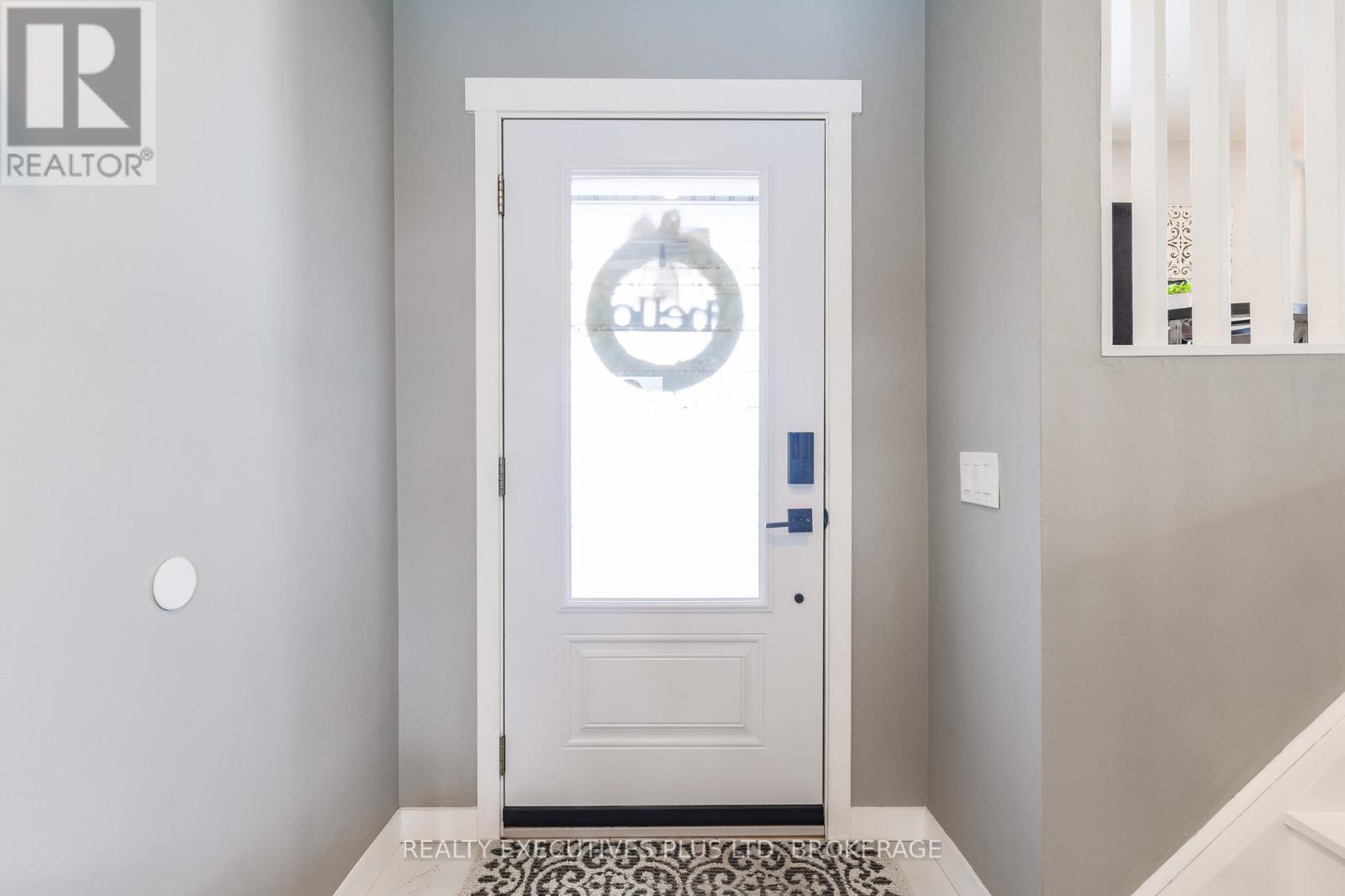 363 Emerick Avenue, Fort Erie, Ontario  L2A 2W8 - Photo 4 - X12814248