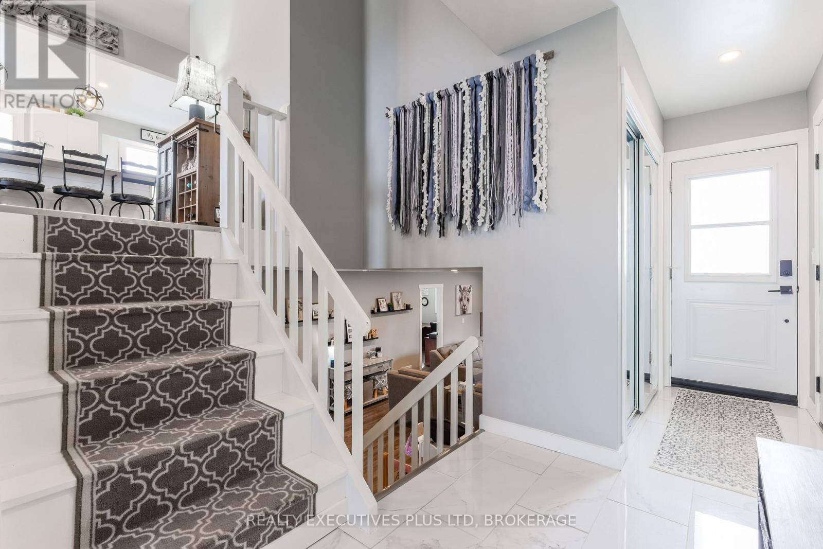 363 Emerick Avenue, Fort Erie, Ontario  L2A 2W8 - Photo 6 - X12814248