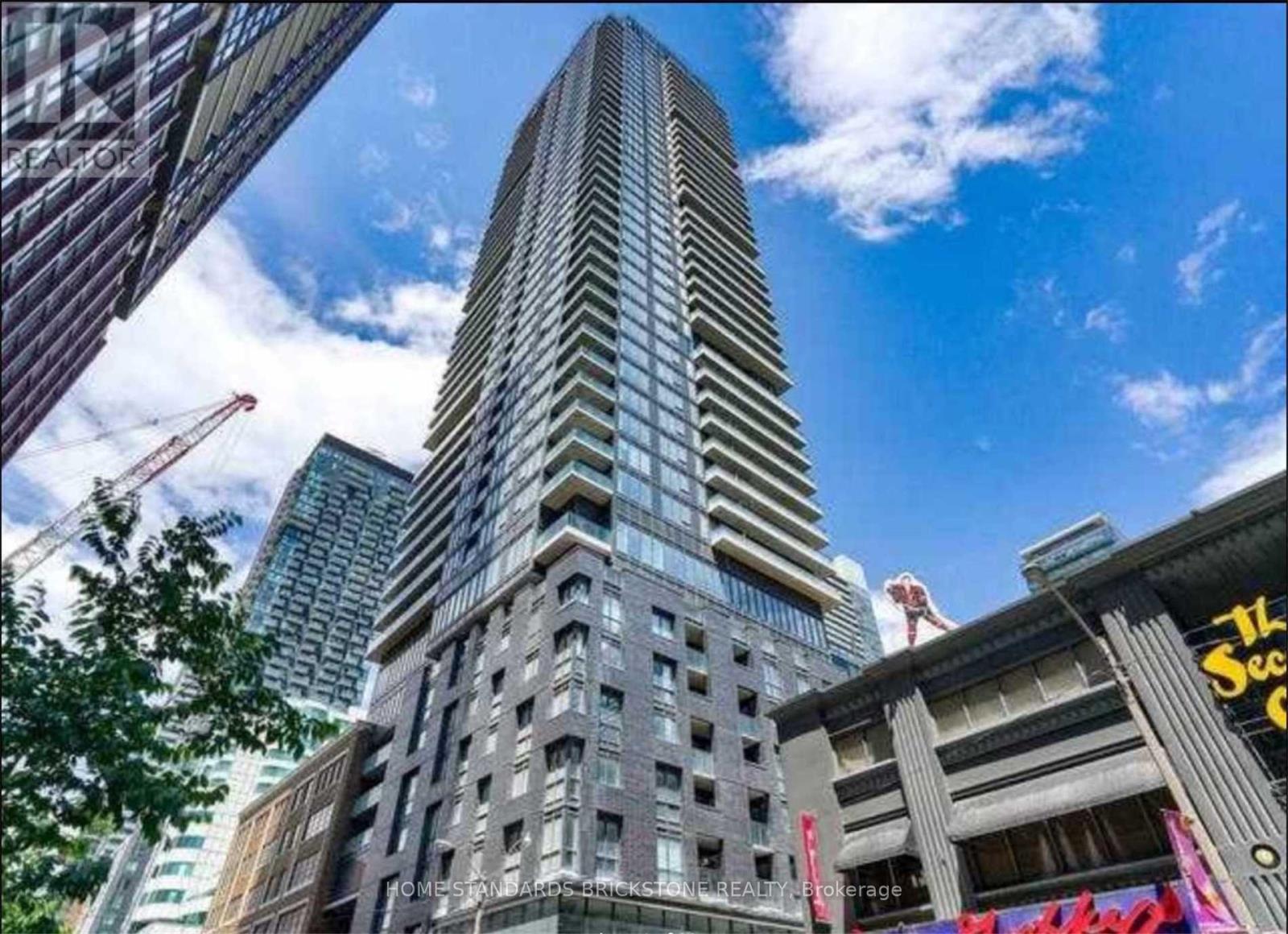 3211 - 115 BLUE JAYS WAY