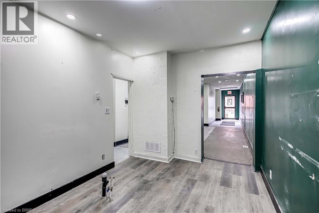 120 Dalhousie Street, Brantford, Ontario  N3T 2J3 - Photo 25 - 40802984