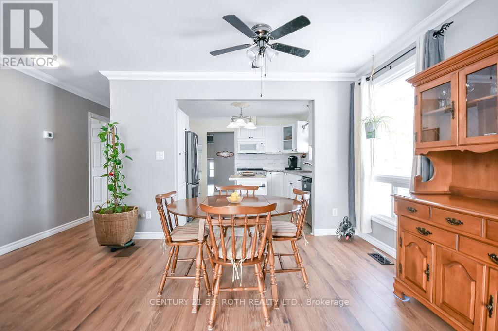 22 Sheppard Street, Severn, Ontario  L0K 1E0 - Photo 9 - S12814242