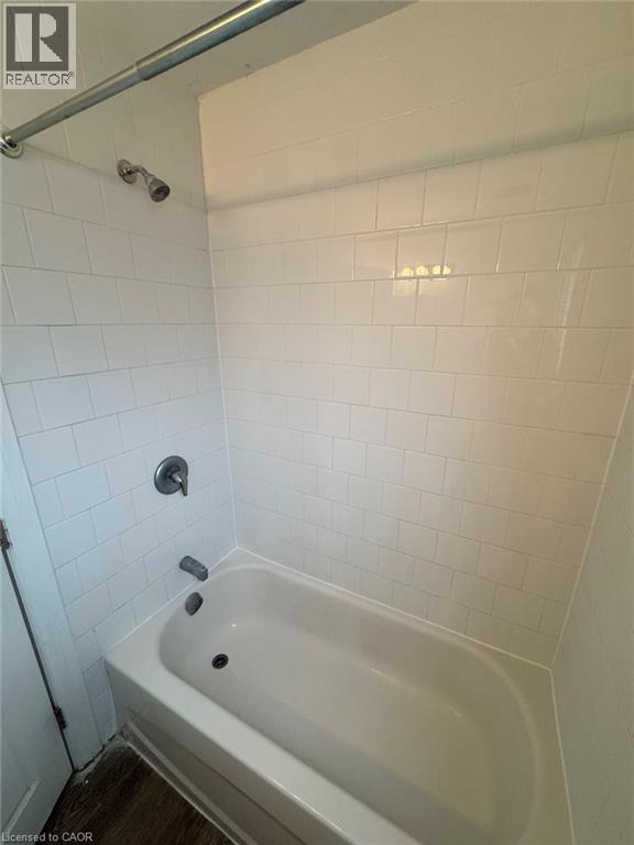 416 Lancaster Street W Unit# 7, Kitchener, Ontario  N2H 4V9 - Photo 5 - 40806753