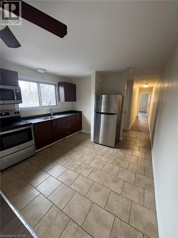 416 Lancaster Street W Unit# 5, Kitchener, Ontario  N2H 4V9 - Photo 3 - 40806592