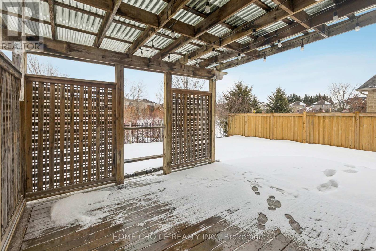 303 Hillcroft Court, Waterloo, Ontario  N2T 2Z9 - Photo 16 - X12814268