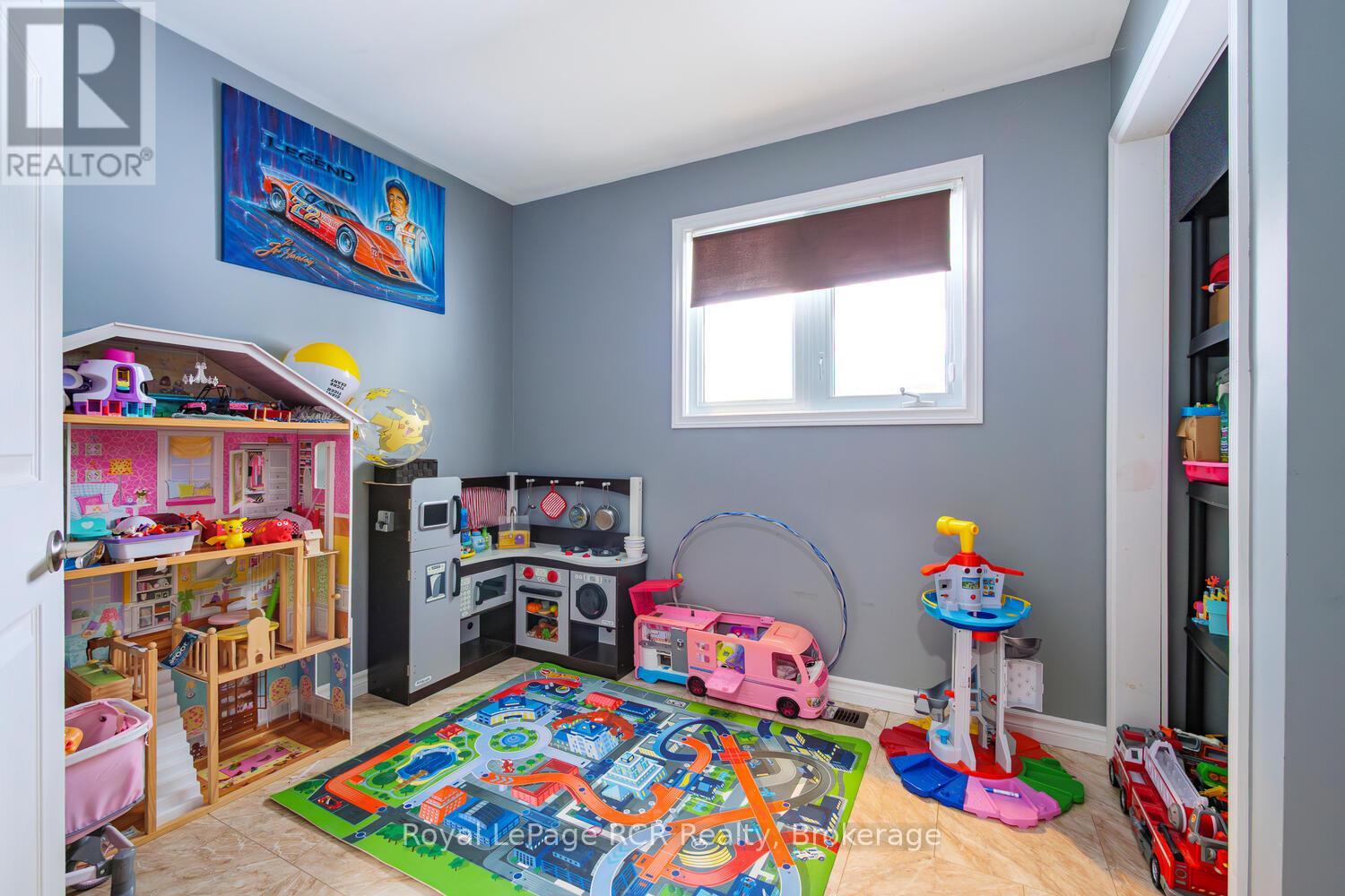 525 Augusta Street, Saugeen Shores, Ontario  N0H 2L0 - Photo 32 - X12814272