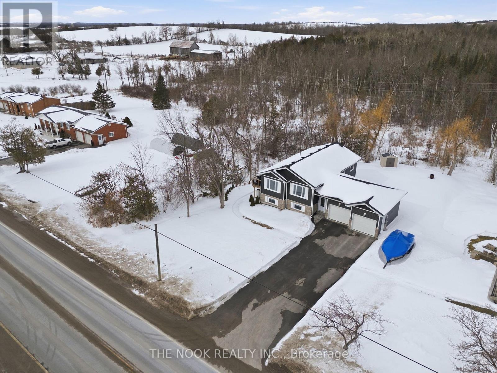 1040 YANKEE LINE, Selwyn, Ontario