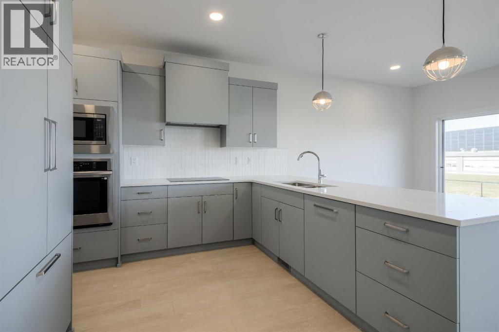 4517 31 Avenue S, Lethbridge, Alberta T1K 8J8 - Photo 7 - A2272492