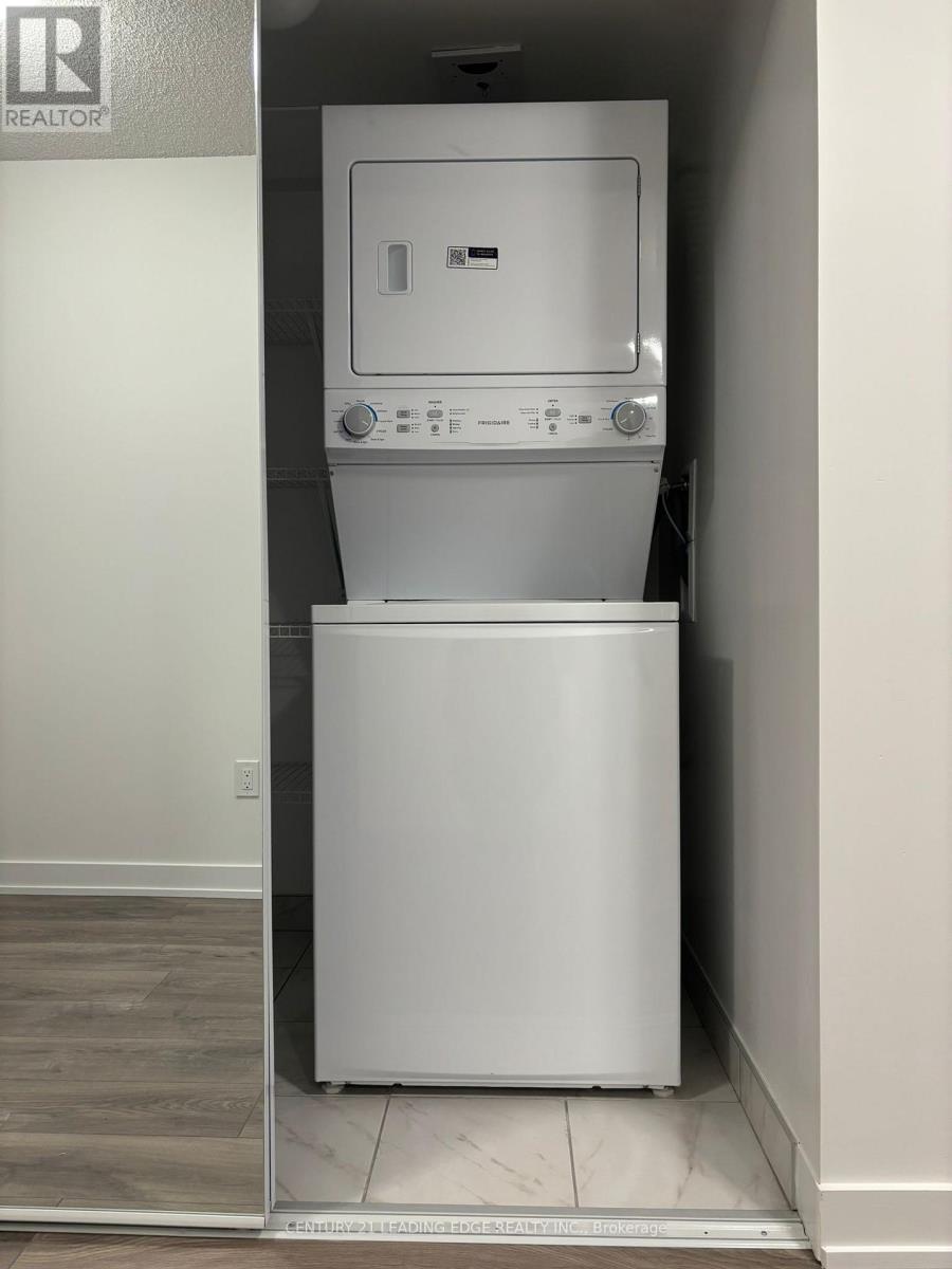 1110 - 1010 Sandy Beach Road Se, Pickering (Bay Ridges), Ontario  L1W 3V9 - Photo 8 - E12813462