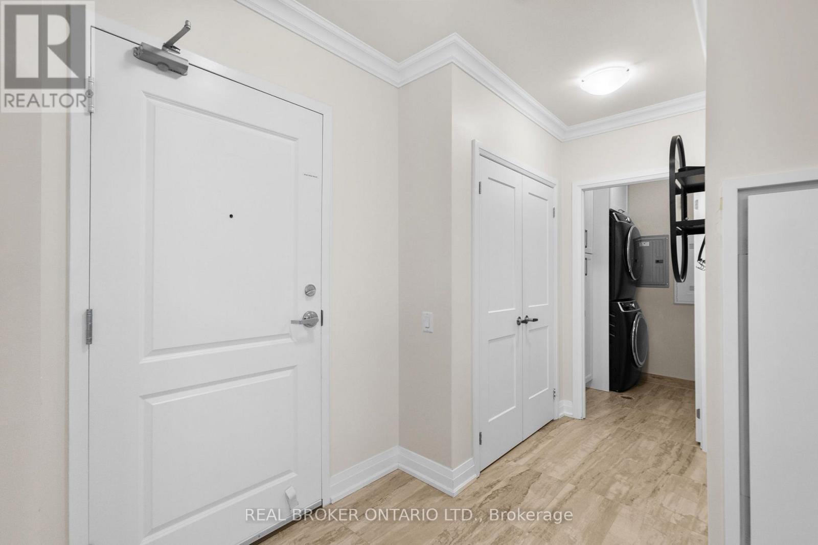 616 - 830 Megson Terrace, Milton, Ontario  L9T 9M7 - Photo 5 - W12814290