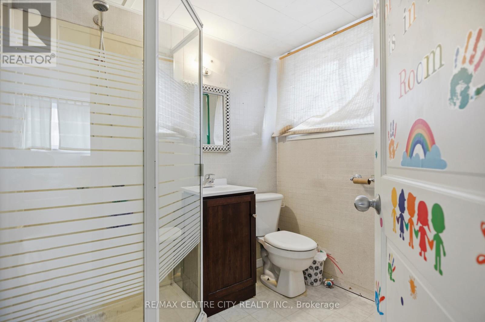 19 Rosemount Crescent, St. Thomas, Ontario  N5P 2J2 - Photo 15 - X12798914