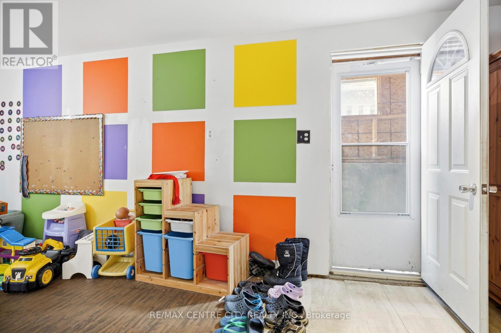 19 Rosemount Crescent, St. Thomas, Ontario  N5P 2J2 - Photo 13 - X12798914