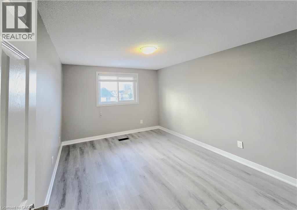 662 N Elgin Street N, Cambridge, Ontario  N1R 7W5 - Photo 35 - 40806333