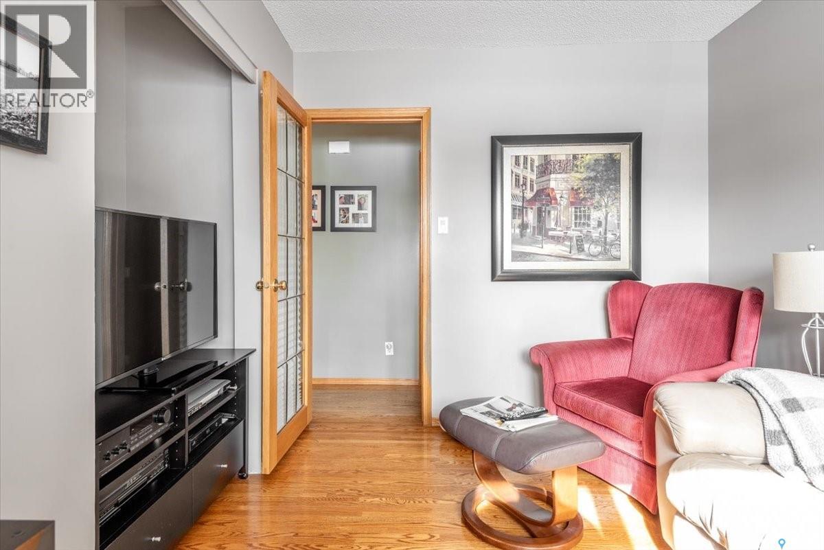 1514 8th Avenue N, Regina, Saskatchewan  S4R 0G3 - Photo 17 - SK029003