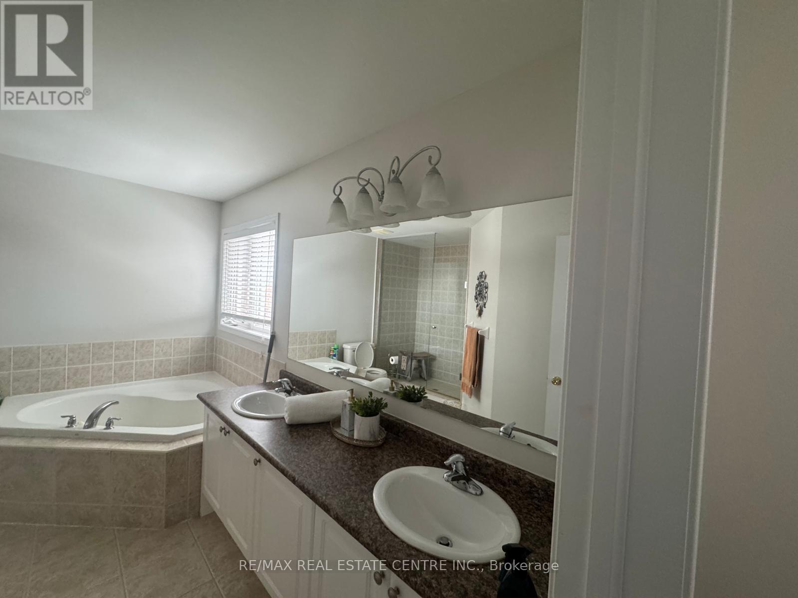 673 Armstrong Boulevard, Milton, Ontario  L9T 0H4 - Photo 45 - W12811592