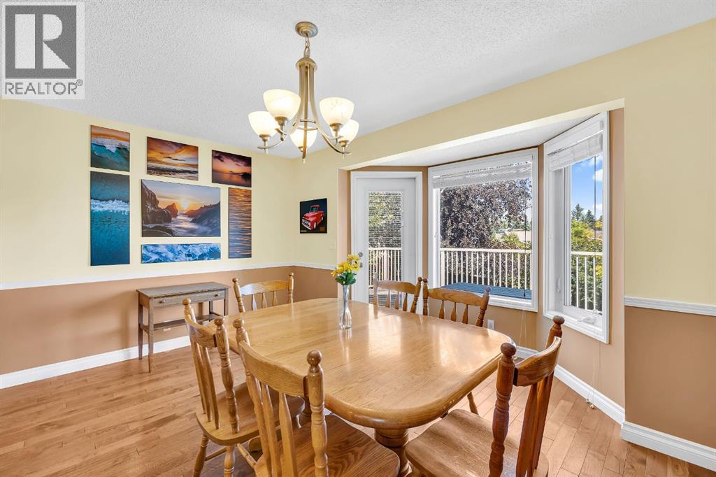 32 Rideau Close Sw, Airdrie, Alberta  T4B 1A6 - Photo 13 - A2283266