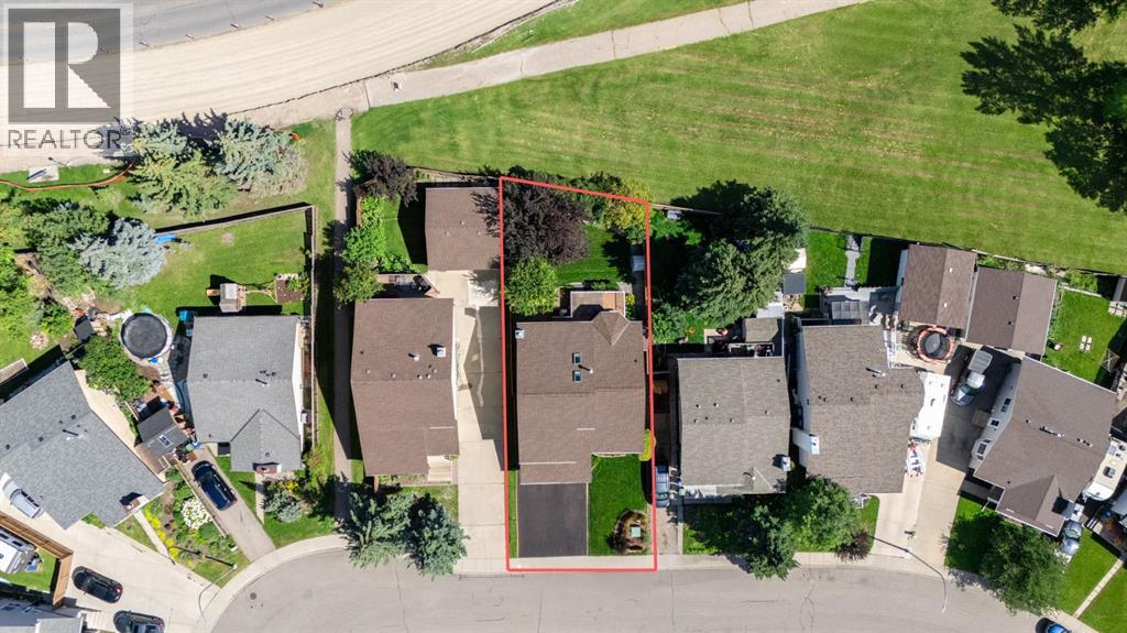 32 Rideau Close Sw, Airdrie, Alberta  T4B 1A6 - Photo 41 - A2283266