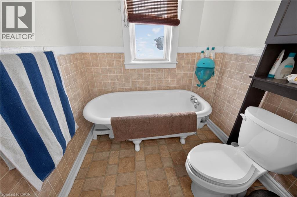 234 N Balmoral Avenue N, Hamilton, Ontario  L8L 7S2 - Photo 30 - 40799330