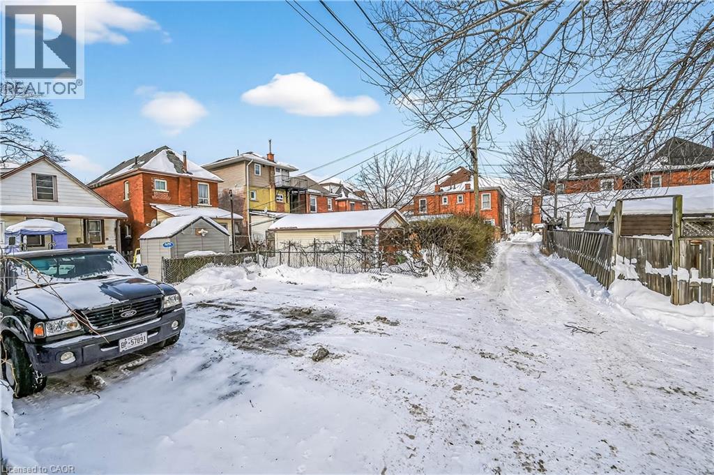 234 N Balmoral Avenue N, Hamilton, Ontario  L8L 7S2 - Photo 42 - 40799330