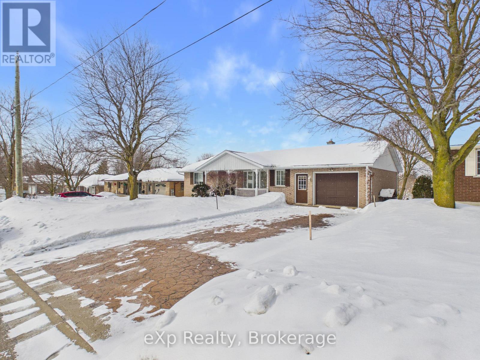 13 Ignatz Street, South Bruce, Ontario  N0G 2J0 - Photo 2 - X12814350