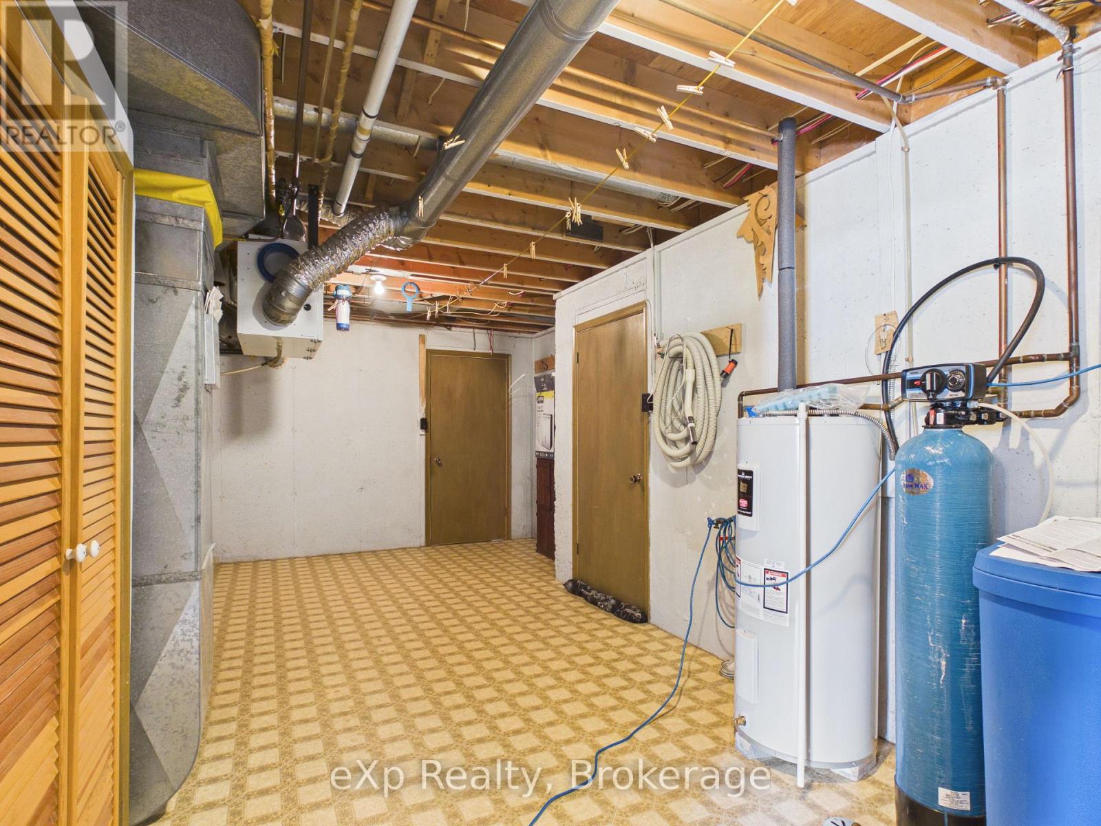 13 Ignatz Street, South Bruce, Ontario  N0G 2J0 - Photo 34 - X12814350